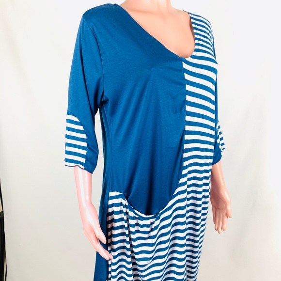 Aster By Firmiana Tunic with Pocket - Picture 3 of 8